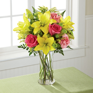 The FTD� Bright & Beautiful� Bouquet