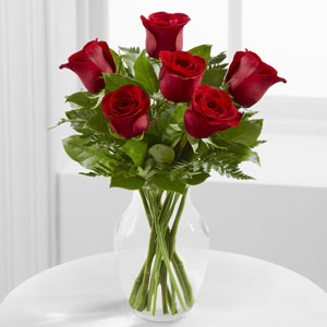The FTD� Simply Enchanting� Rose Bouquet