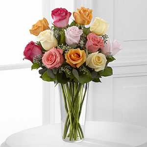 The FTD� Graceful Grandeur� Rose Bouquet 