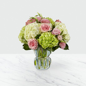 The FTD� Always Smile� Luxury Bouquet