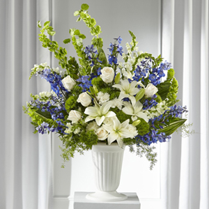The FTD� Heartfelt Hope� Arrangement
