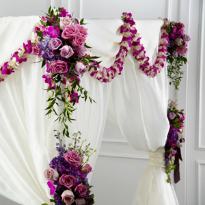 The FTD� Color & Light� Chuppah D�cor